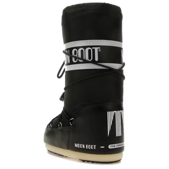 💲3️⃣3️⃣0️⃣ ICON BLACK NYLON BOOTS - Picture 4 of 7